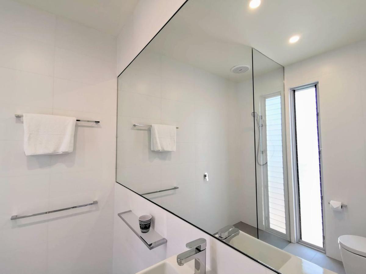 Phoenix Apartments Lorne Bagian luar foto