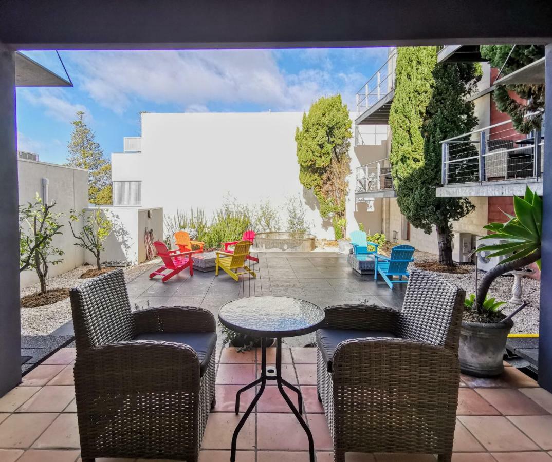 Phoenix Apartments Lorne Bagian luar foto